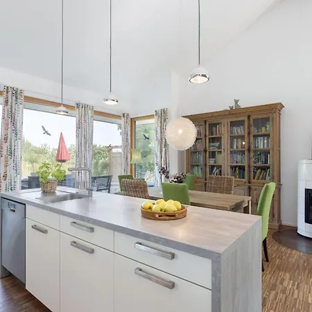 Nienhagen * Nienhagen (Gromitz)